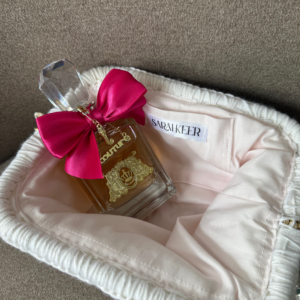 Pochette à fleurs esthétique