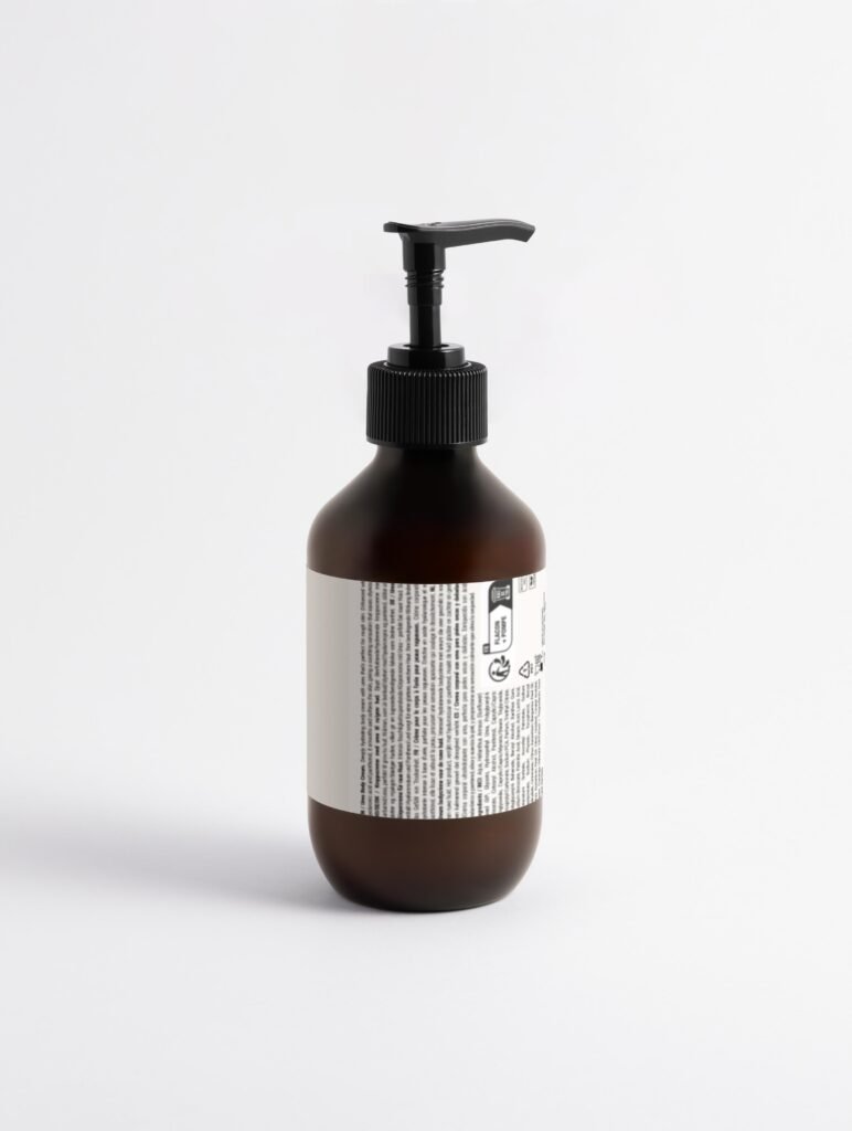 Crème pour le corps SARAHKEER à l'hydroxyéthylurée et au panthénol 280 ml